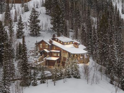 Ski-in luxe chalet – perfect holiday stay deal