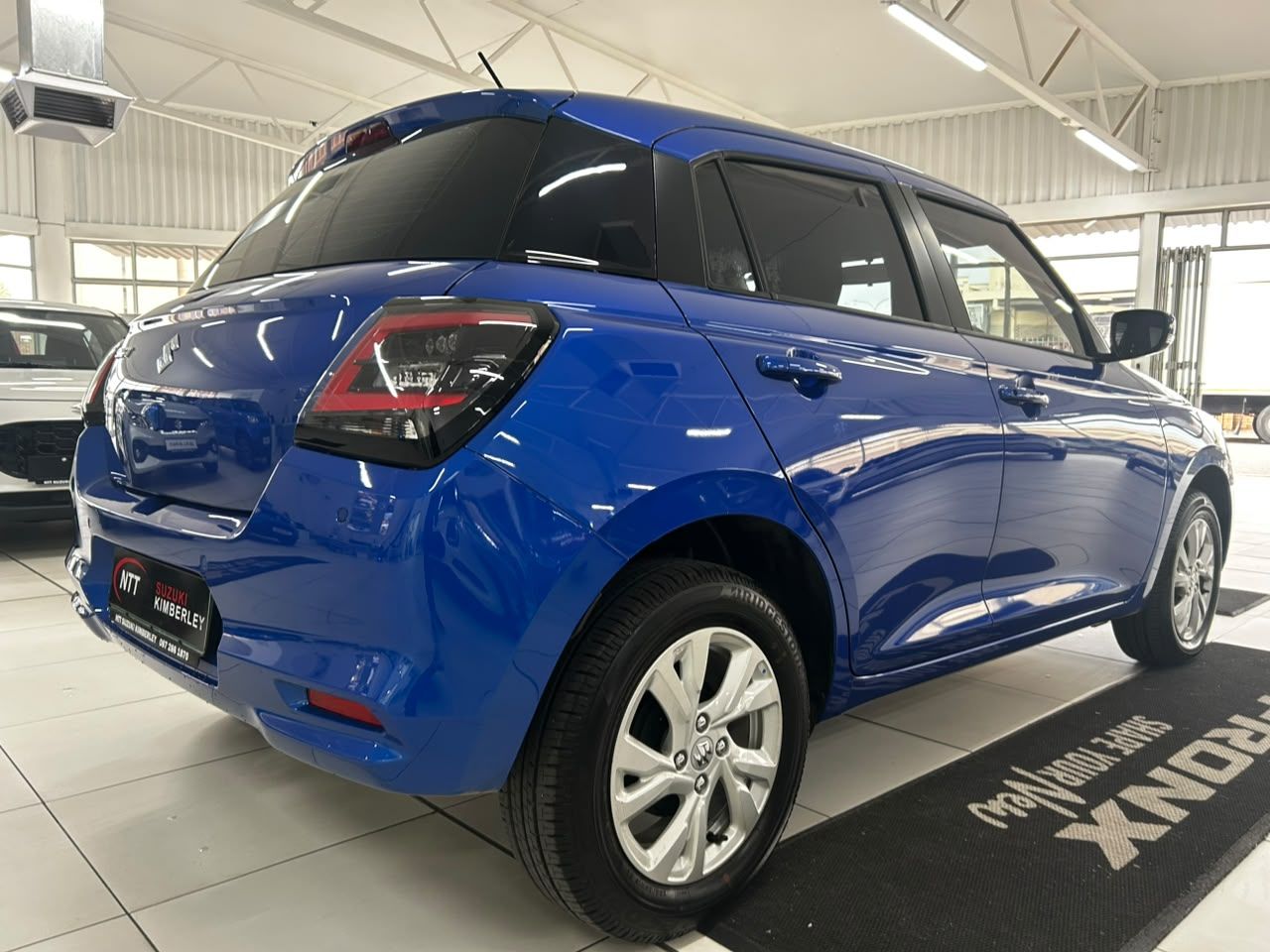 Used car gallery