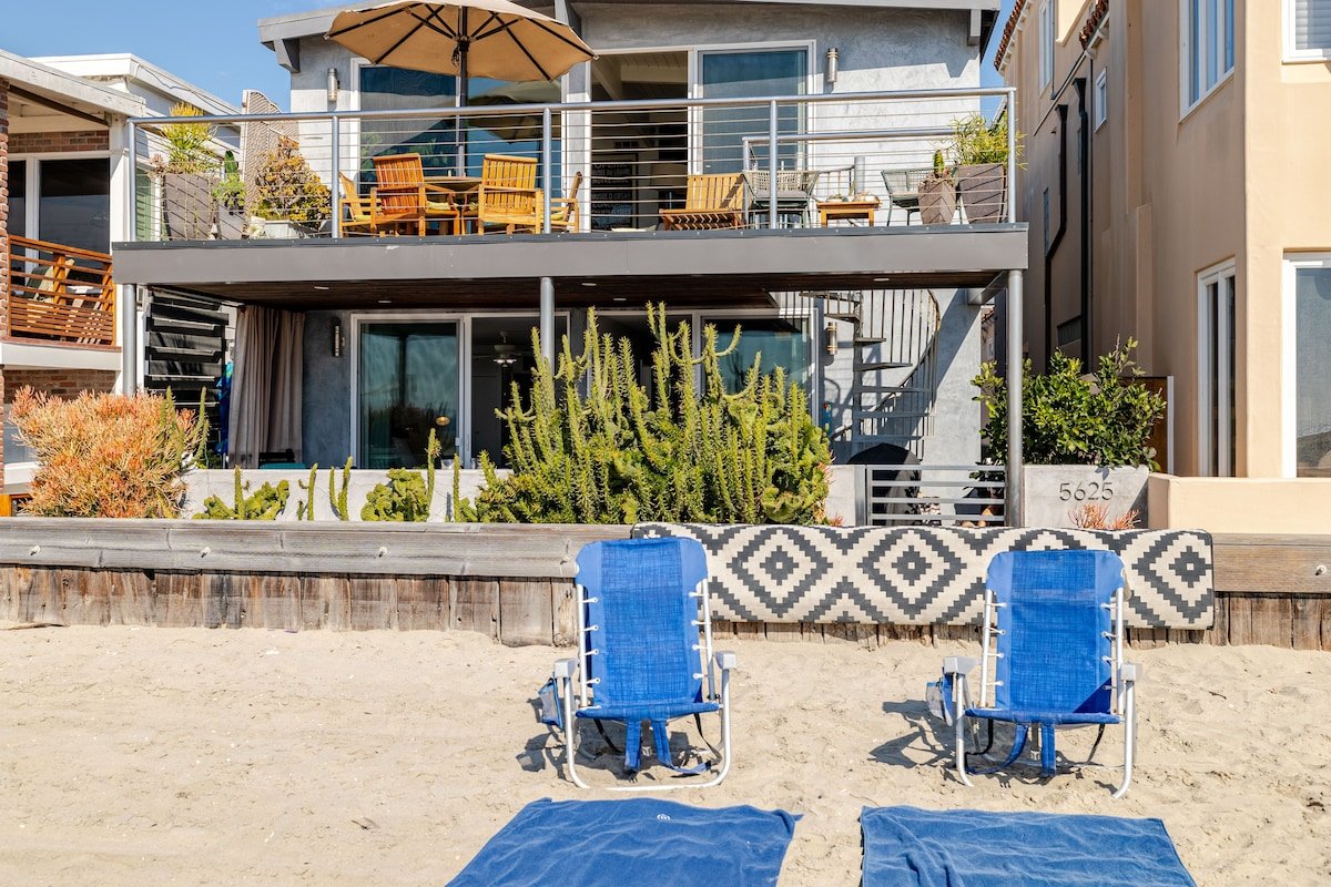 Oceanfront Oasis gallery image 2