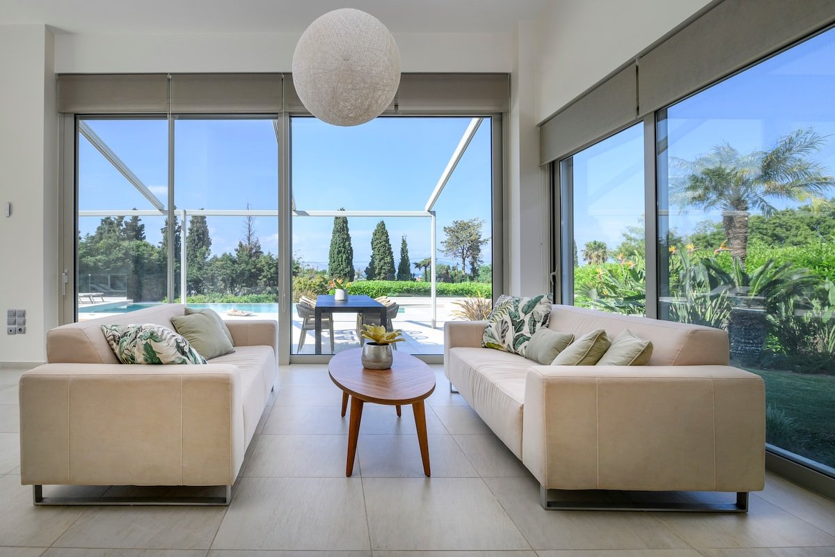 Phillyrėa Luxury Villas•Superior Dåphne 4 bedrooms gallery image 4