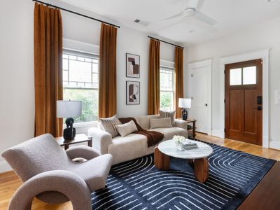 Canvas Haven – NEW! Chic Designer VaHi Retreat