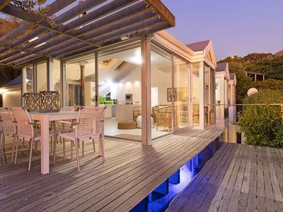 GlenBeachBungalow with Direct Beach Access