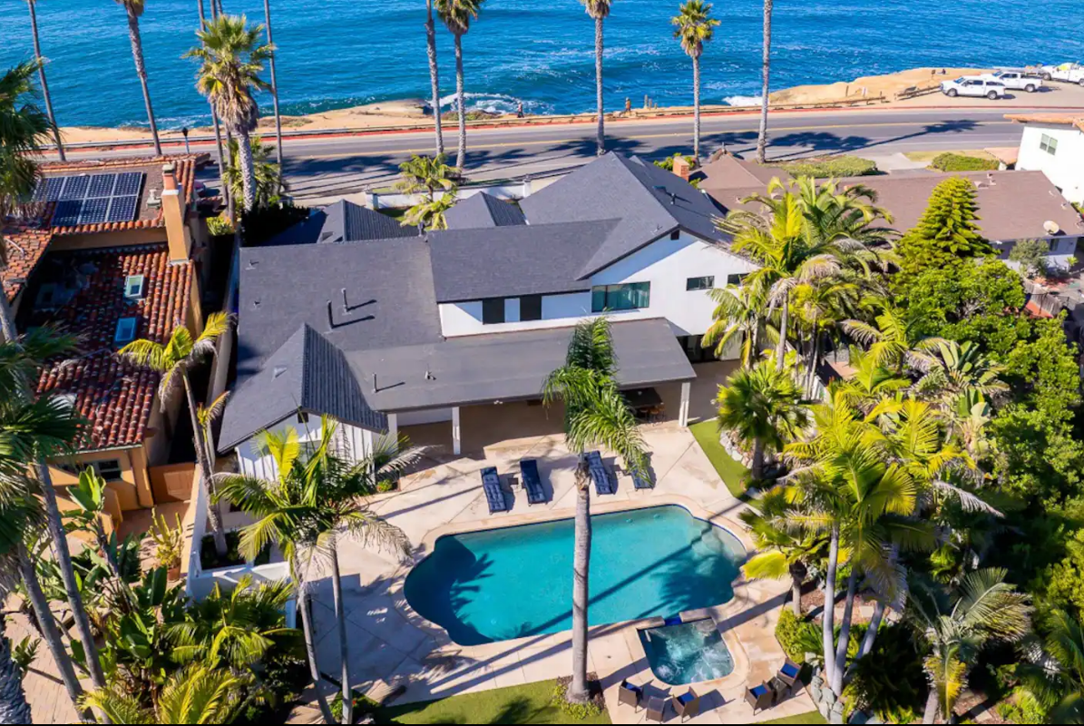 Sunset Cliffs Spectacular Oceanfront Villa