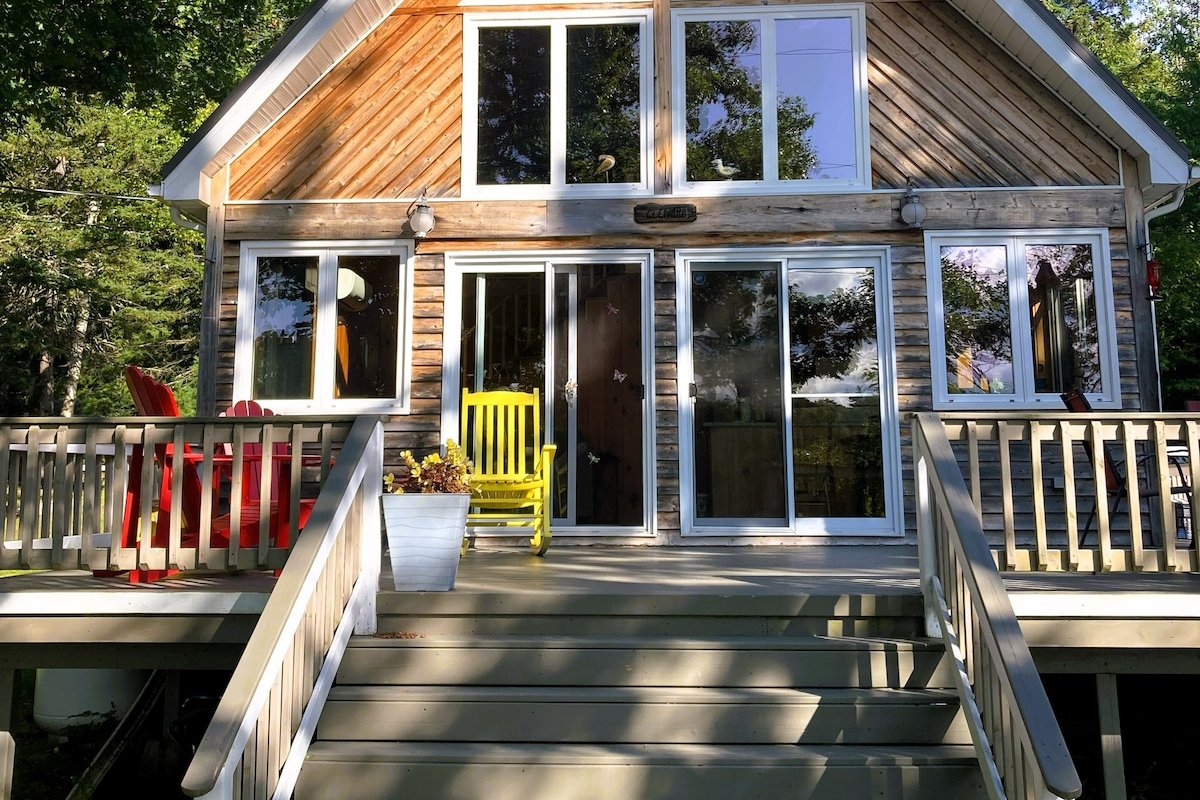 Stunning River View! gallery image 3