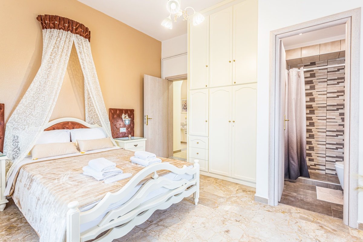 Chrisanna’s Residences – A Step Away From The Sea gallery image 4