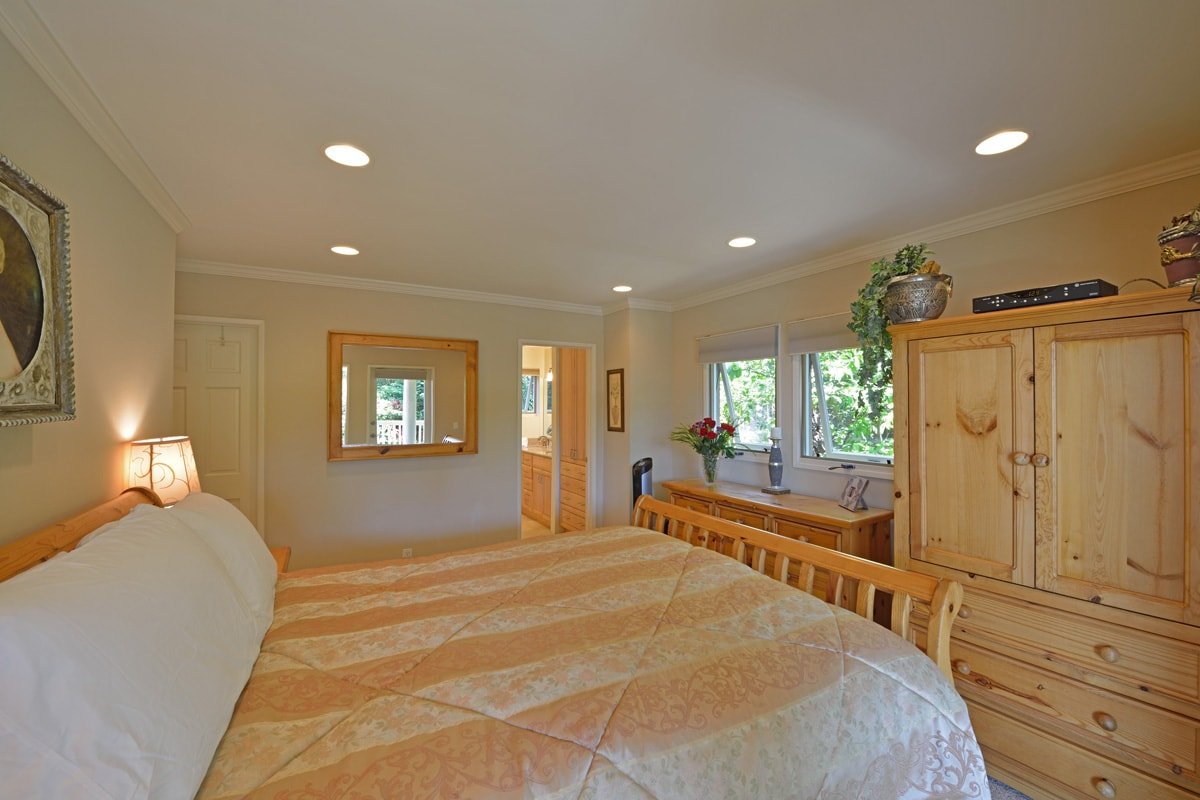 Sweeping Oc Vus-Cleaning Policy- Social Distancing gallery image 3