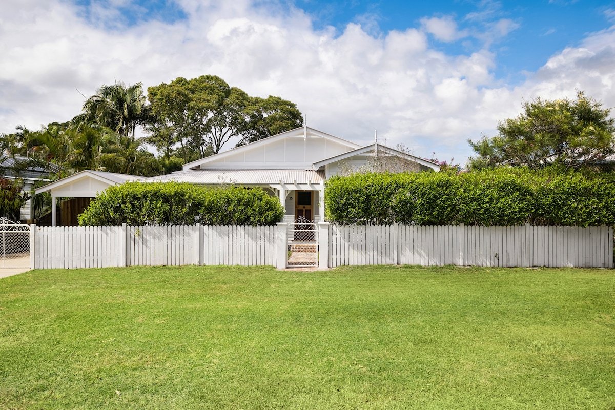 Daisy’s Beach House – 16 Burns St Byron Bay gallery image 3