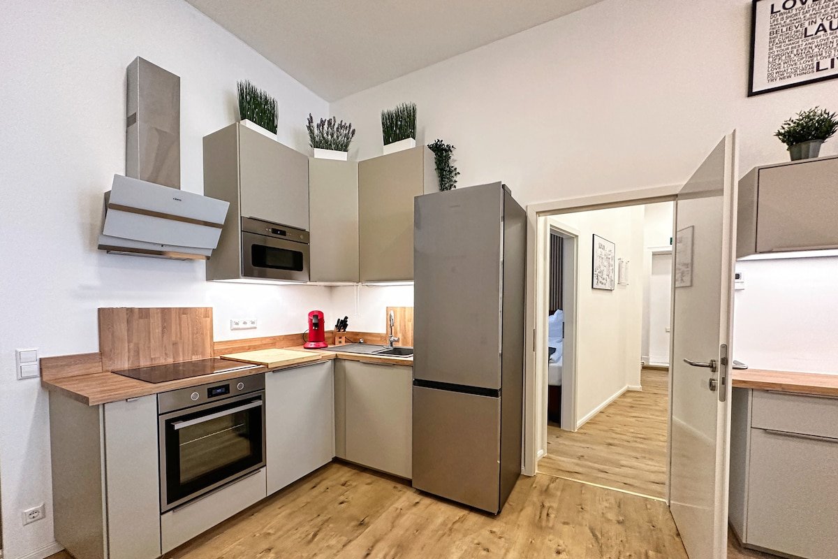 fairAPART® 5 rooms,2 baths, 120sqm Prenzlauer Berg gallery image 5