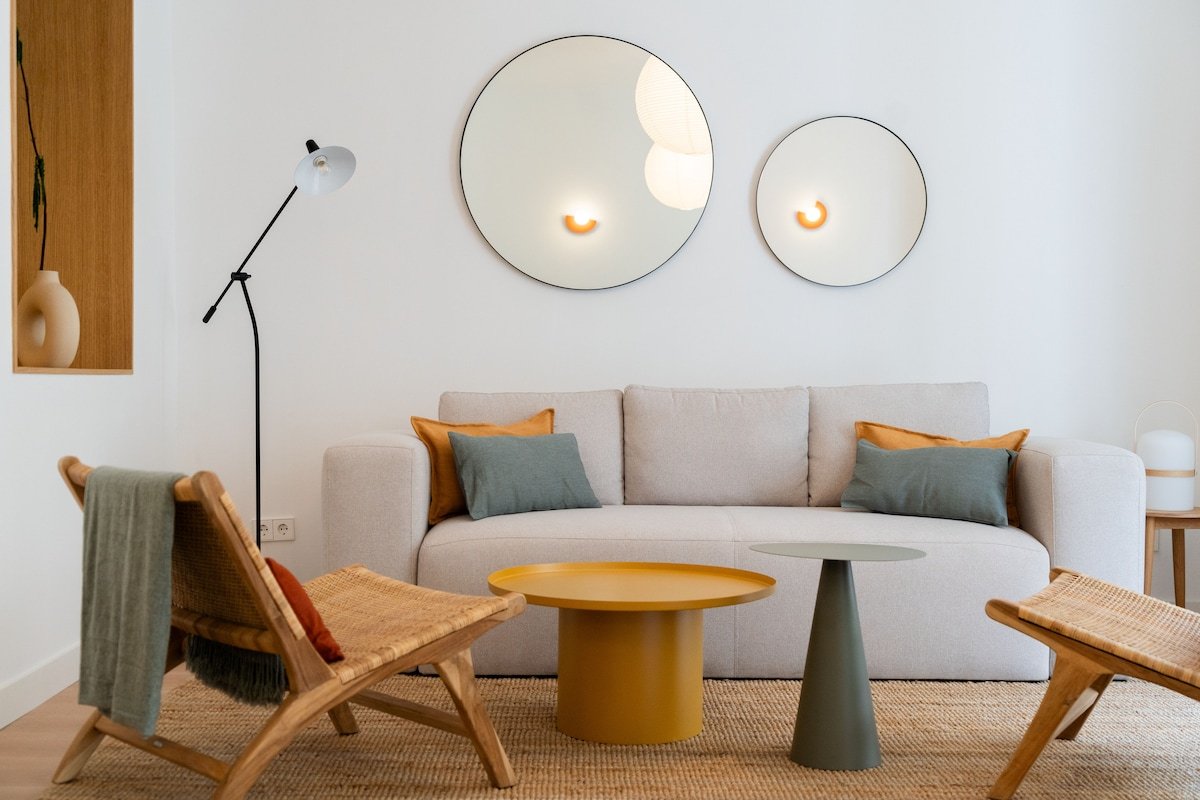 Chueca Fuencarral 12 pax – 5 Bdrms 5 Baths gallery image 5