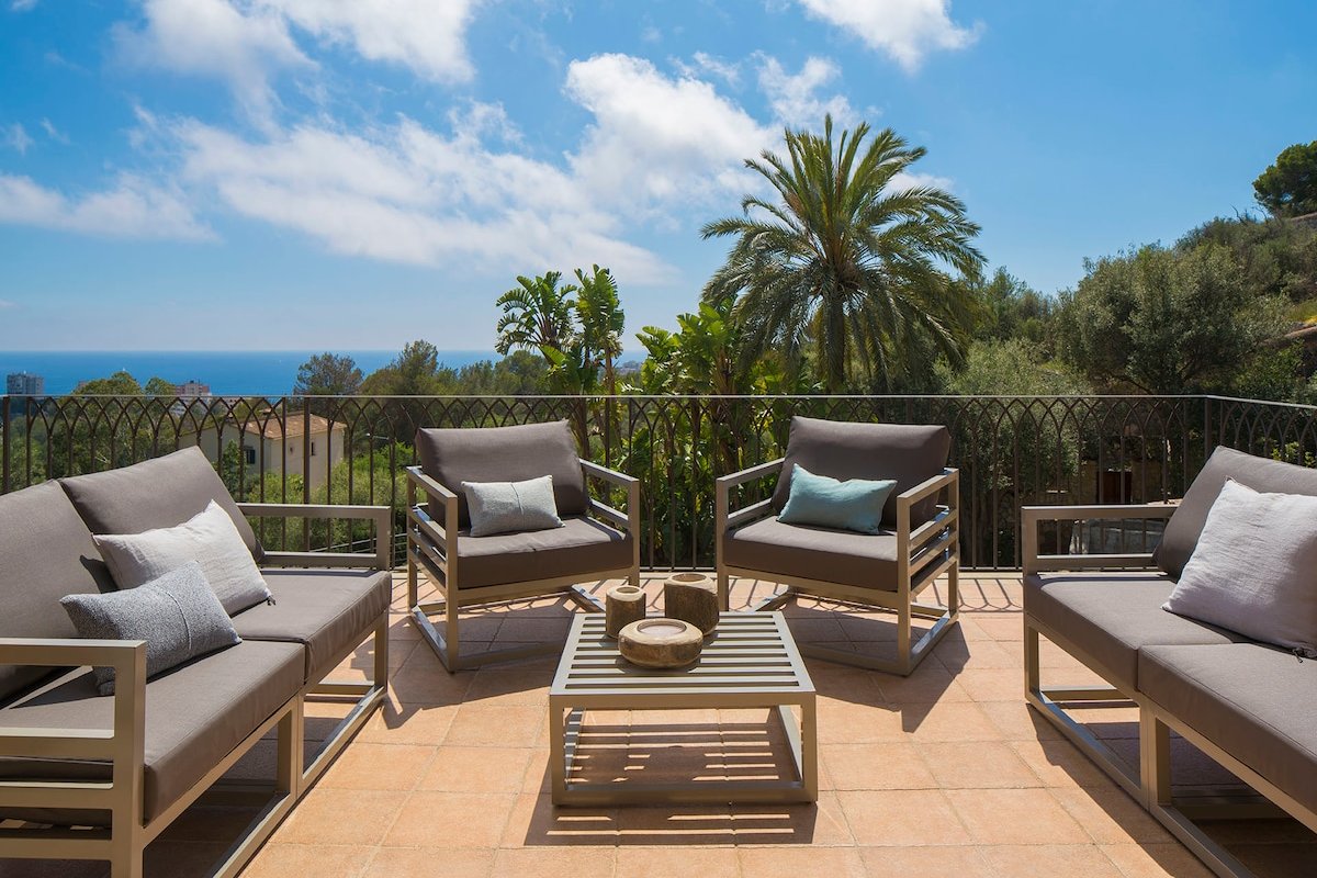 Luxury Sea-View Villa in Southwest gallery image 4