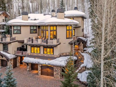 West Vail Retreat | Steps to Ski + Private Hot Tub