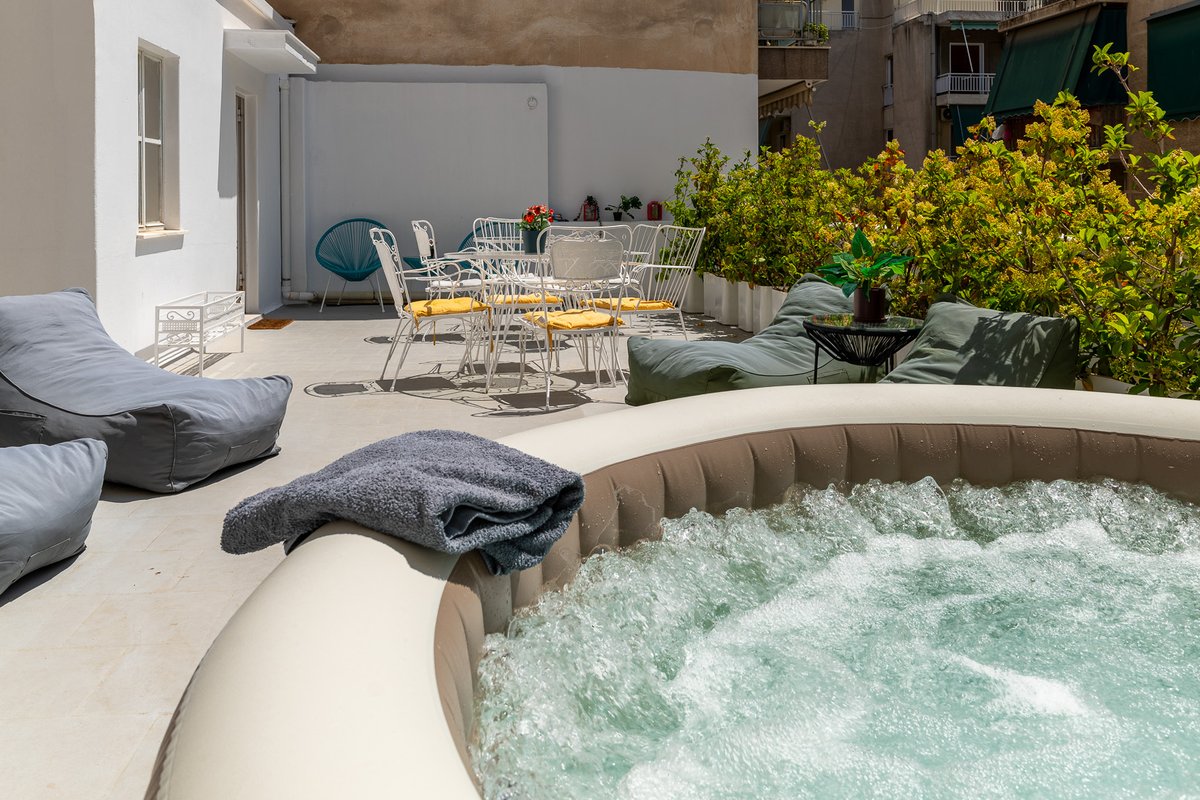 Unique 2floorΗouse& PVt Terrace& Jacuzzi