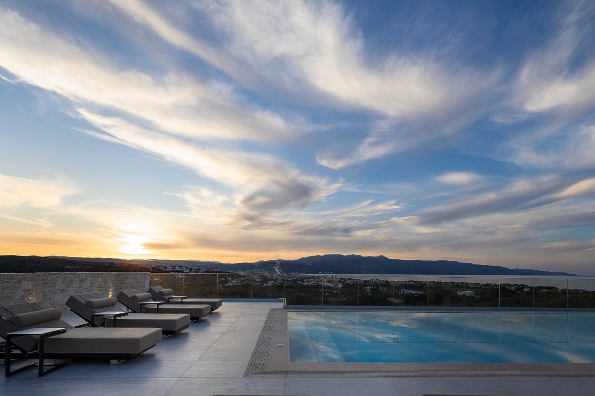 Villa Kafkales | Heated Pool gallery image 5