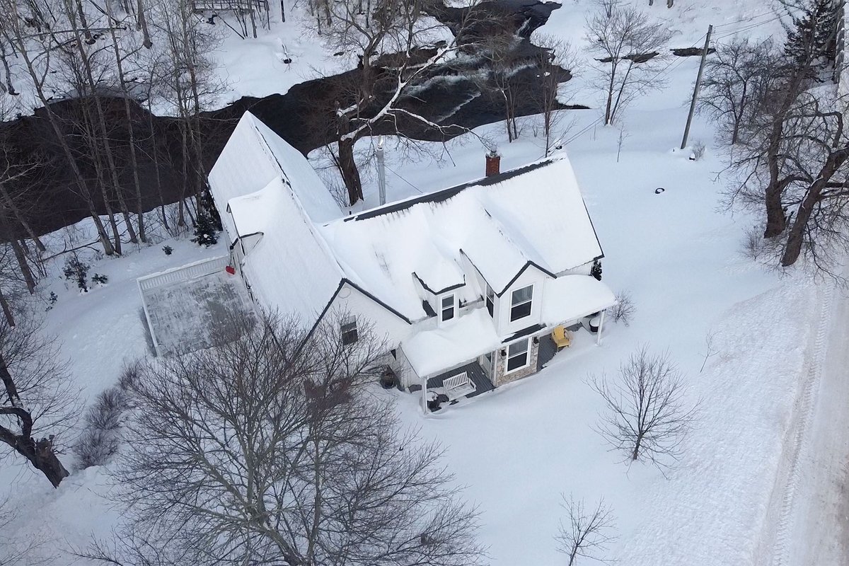 Waterford Falls Chalet- Nordic Spa