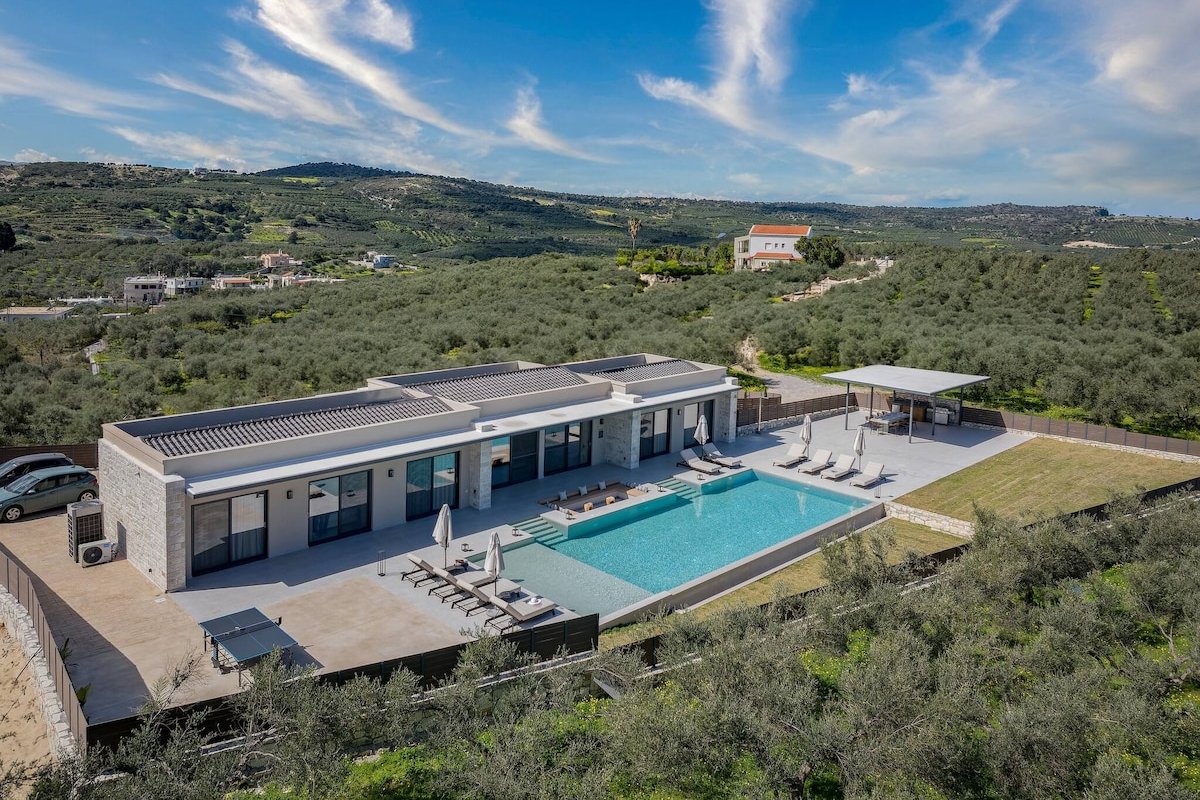 Olive Hill Villa, By Hellocrete gallery image 3