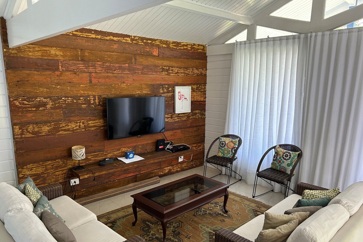 Casa alto padrão paraiso a Beira-Mar com jacuzzi gallery image 4