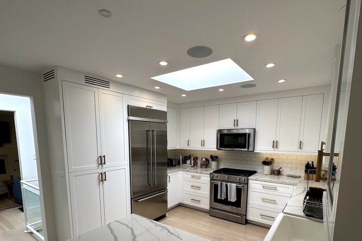 Beauty at the beach! gallery image 2