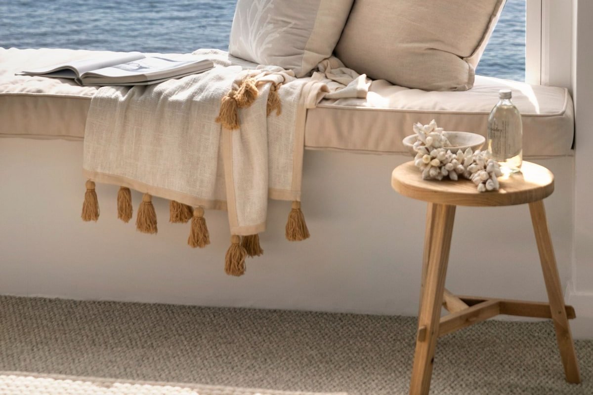 Luxury Manly Oceanfront Getaway gallery image 4