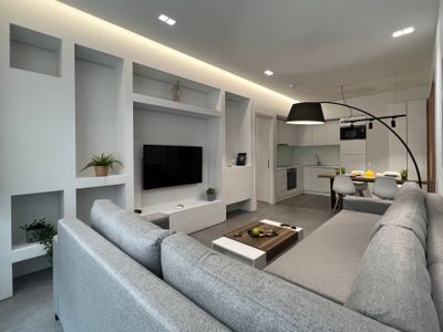 The Dazzling Glimpse Acropolis Suites 201