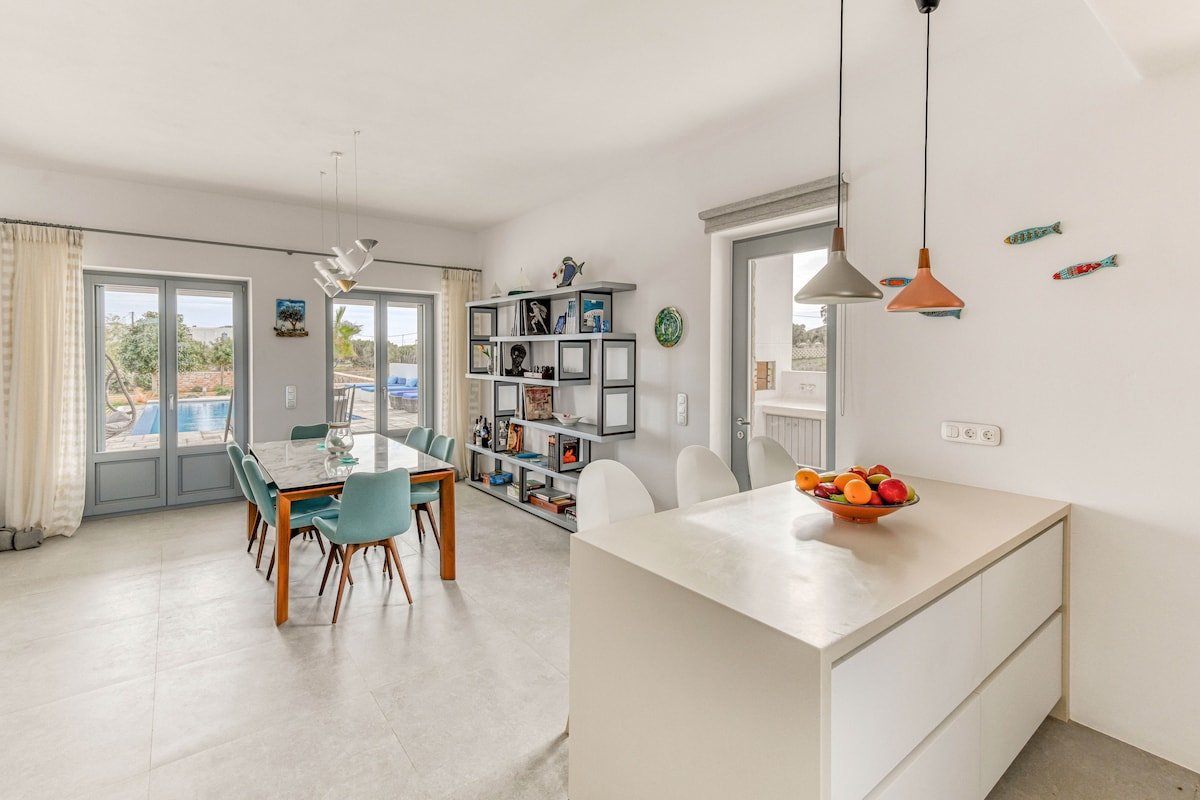 Villa Iremía – Family house gallery image 5