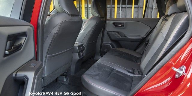 TOYOTA RAV4 2.5 PHEV CVT E-FOUR - 39 