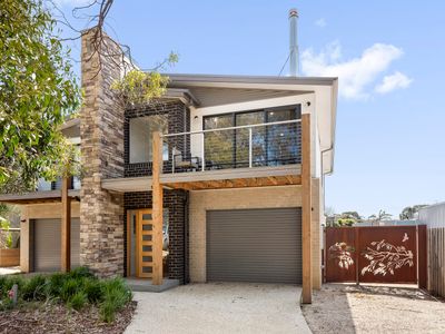 Holmly 2 – Premium Position, Walk to Everything!