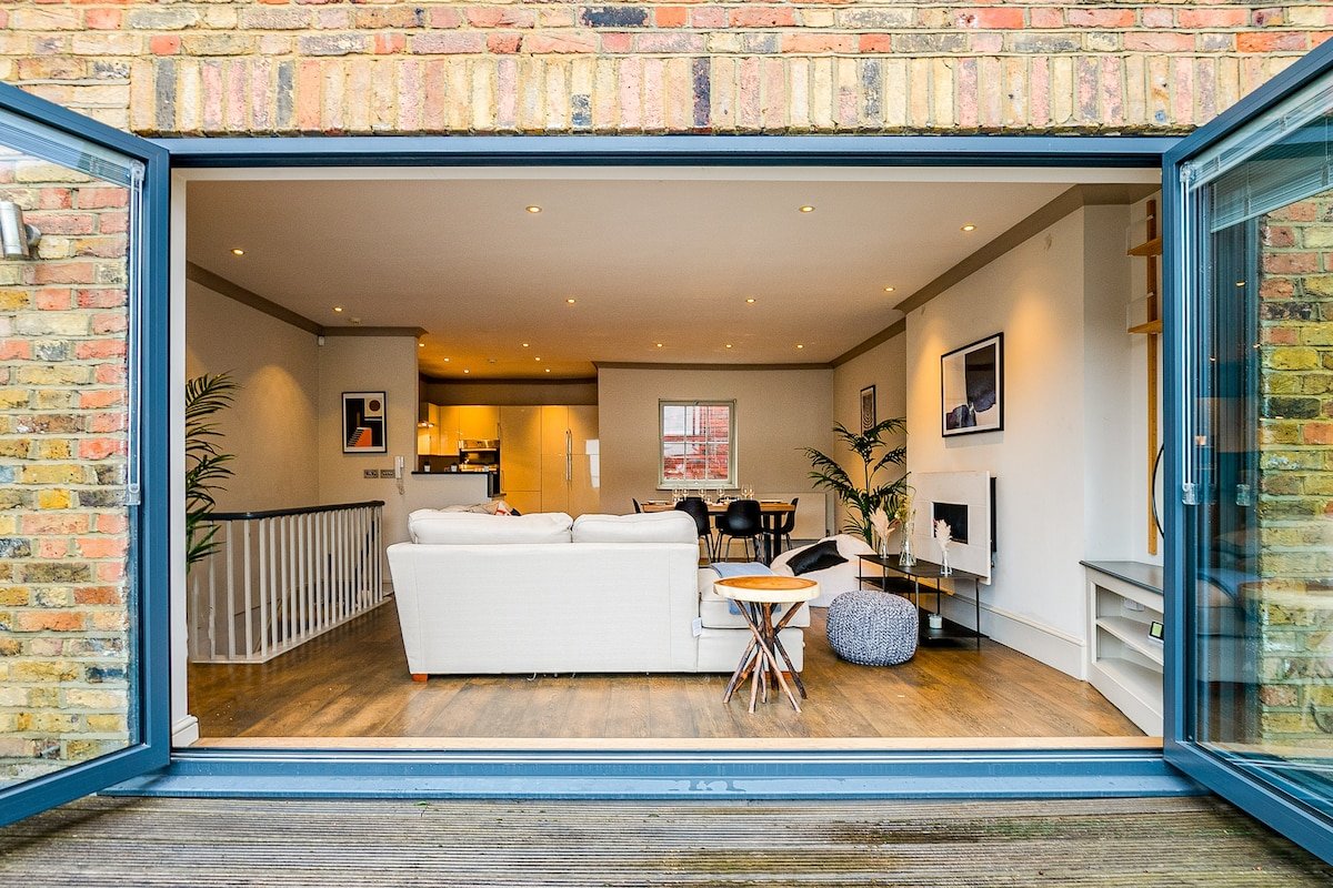Charming Spacious 5 Bed Mews House – Kensington gallery image 5
