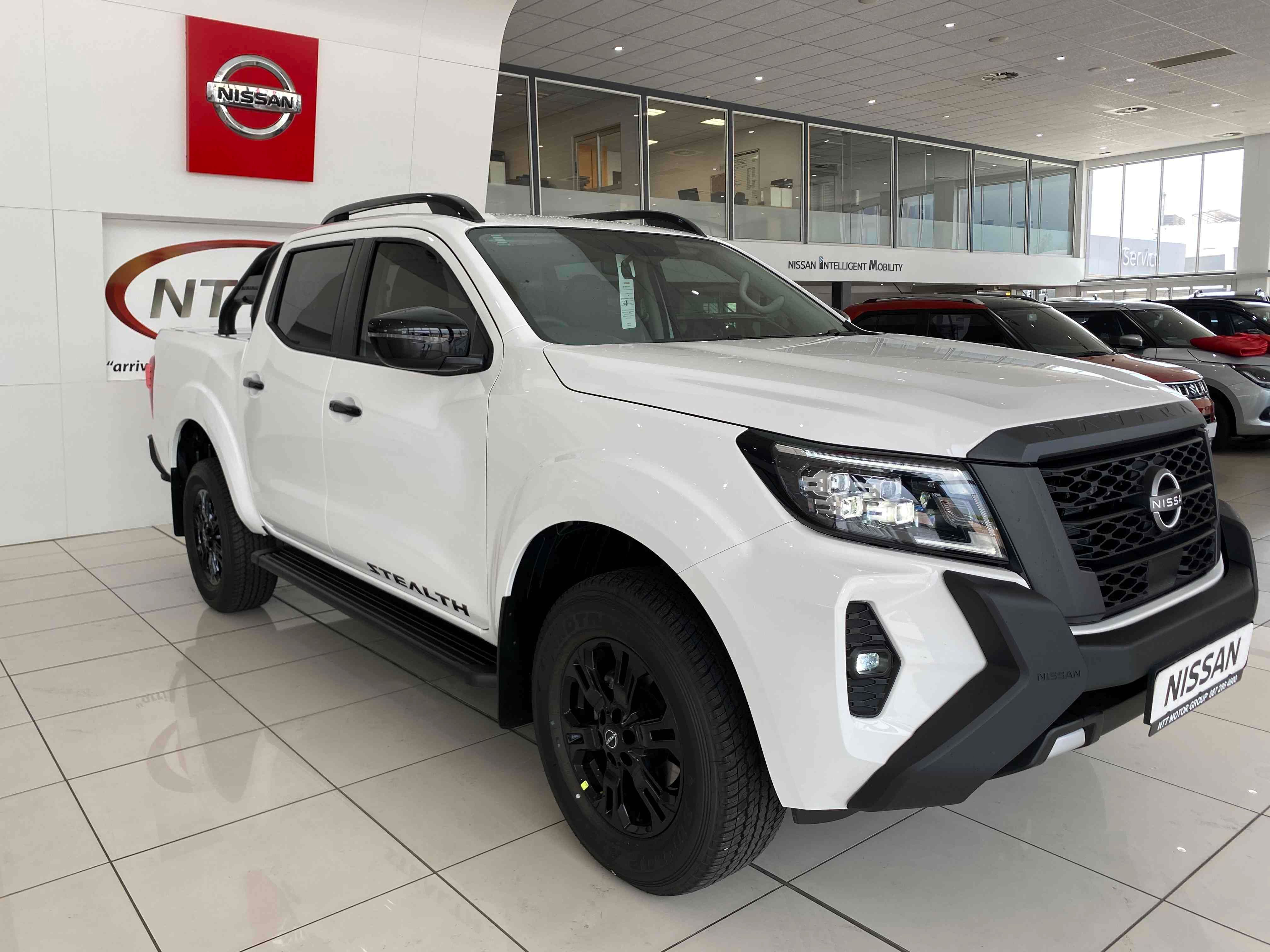 NISSAN NAVARA 2.5DDTI STEALTH A T for Sale in South Africa