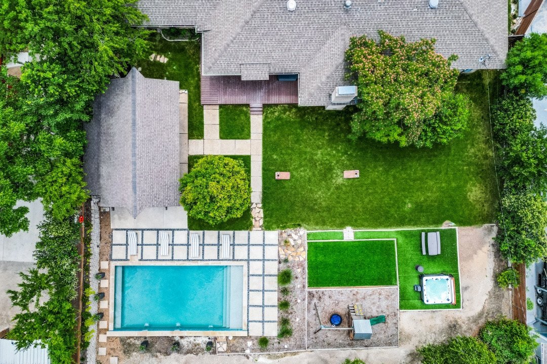 Ranch Home Resort on 1/2 Acre – Hot Tub & Big Yard gallery image 3