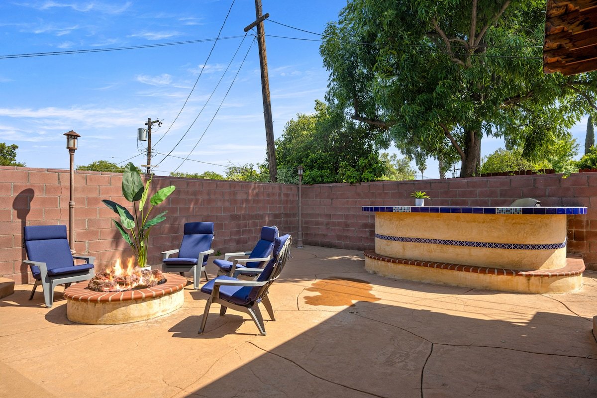 131 South of Blvd Upscale Area, Nice Home Pool-Spa gallery image 3