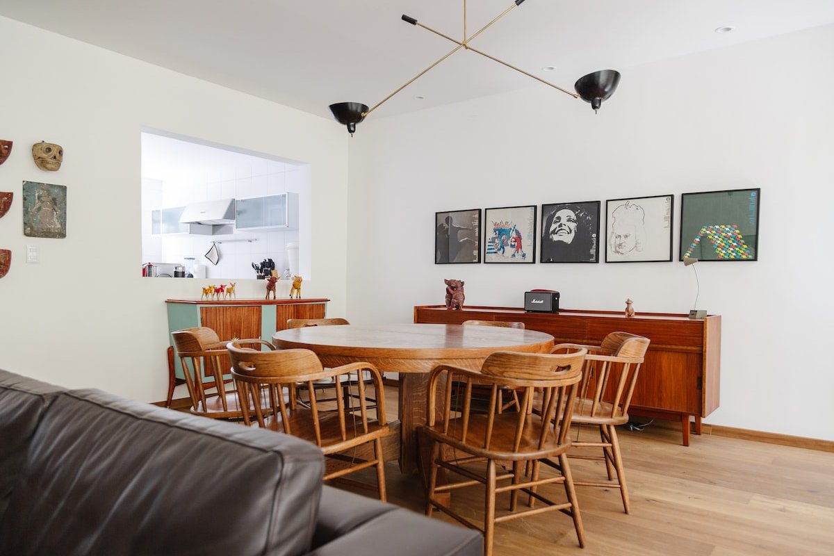 Monumental Park View Apartment | 3Br gallery image 2