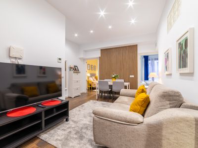 Historic Center 3 bedroom apartment-1 min to metro