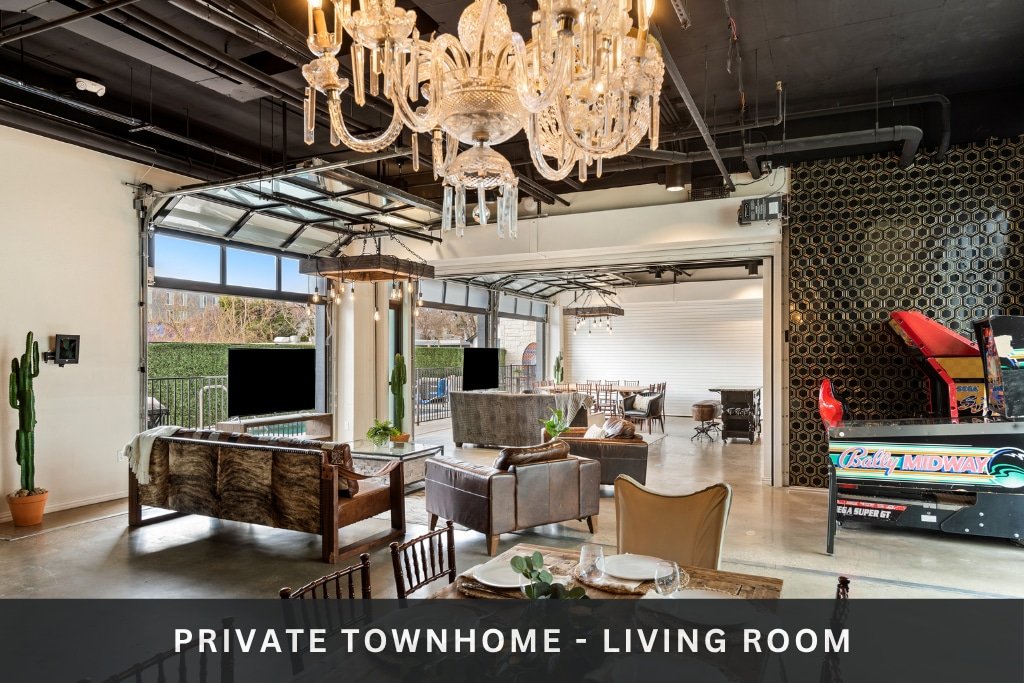 Inn Cahoots | 10BR Pool + Roof Deck | Downtown 6th gallery image 4