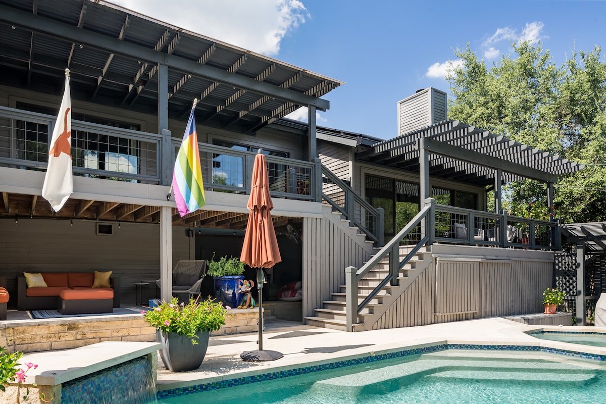 Barton Hills Oasis With Private Pool gallery image 2