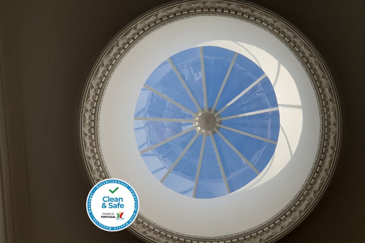 OportoFlag center gallery image 2