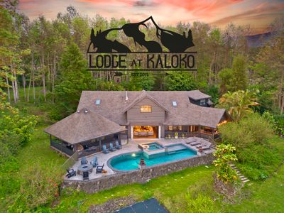 Luxury Estate – Gated, Pool, Hot Tub & Ocean View