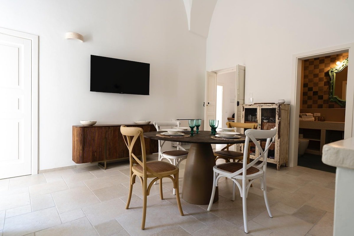 Ampio alloggio con terrazza in centro storico gallery image 3