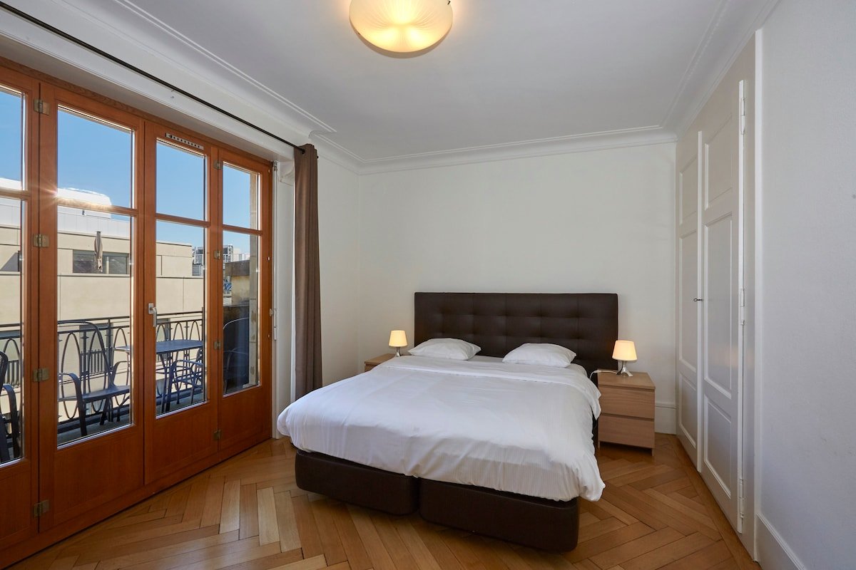 Genève centre, 3ch/2,5 sdb, balcons, climatisation gallery image 4