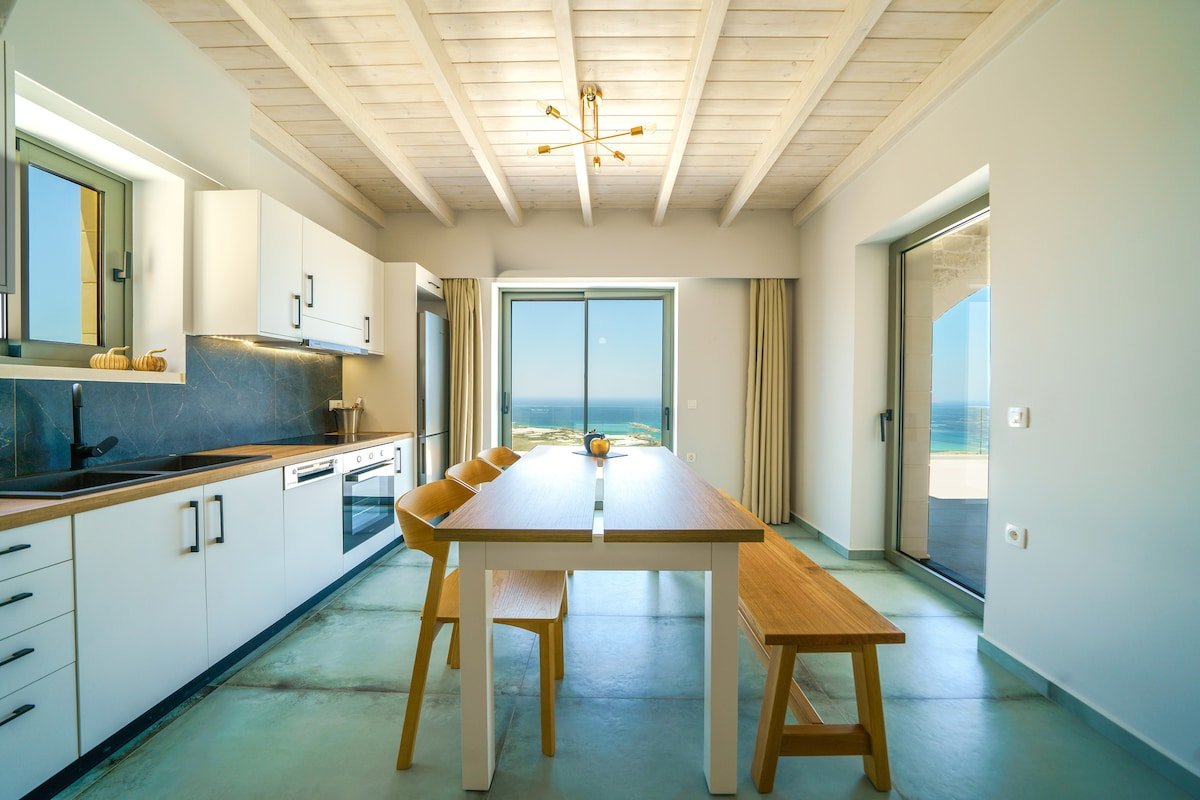 Luxury Villa Argo, private pool, Sea view, BBQ gallery image 4