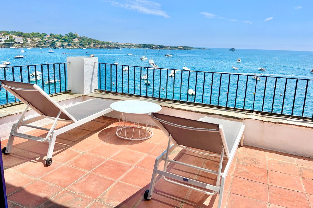 Espectacular casa frente al mar