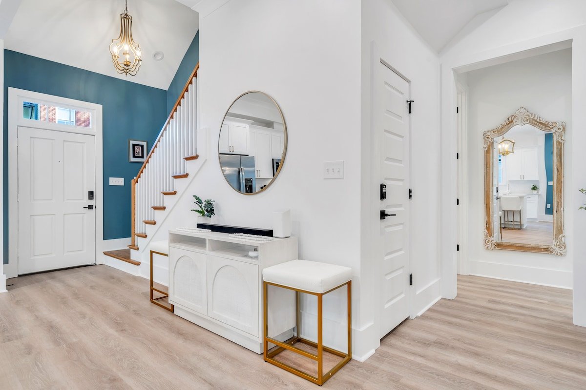 Renovated Creole Cottage in the Marigny Triangle gallery image 3