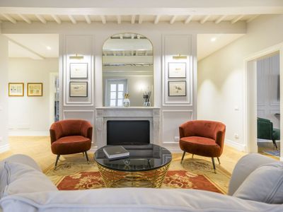 Albizi penthouse luxury apartment in florence