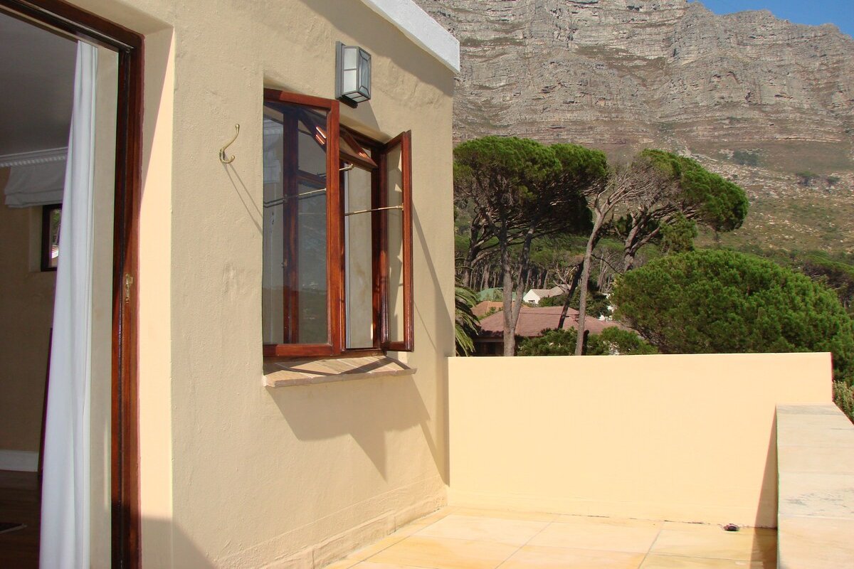 Majestic Mountain Views gallery image 3