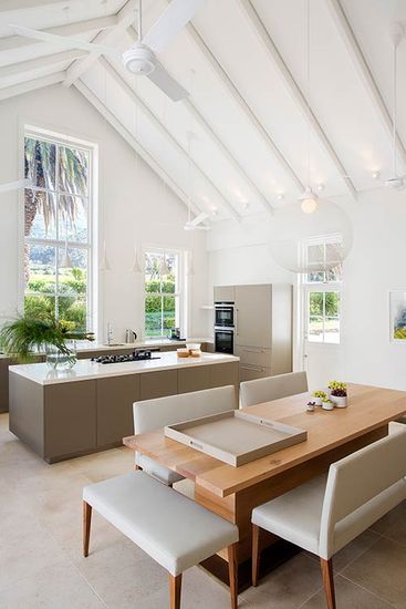 Photo 2 of Oldenburg – The Homestead accommodation in Franschhoek, Cape Town with 6 bedrooms and 6 bathrooms