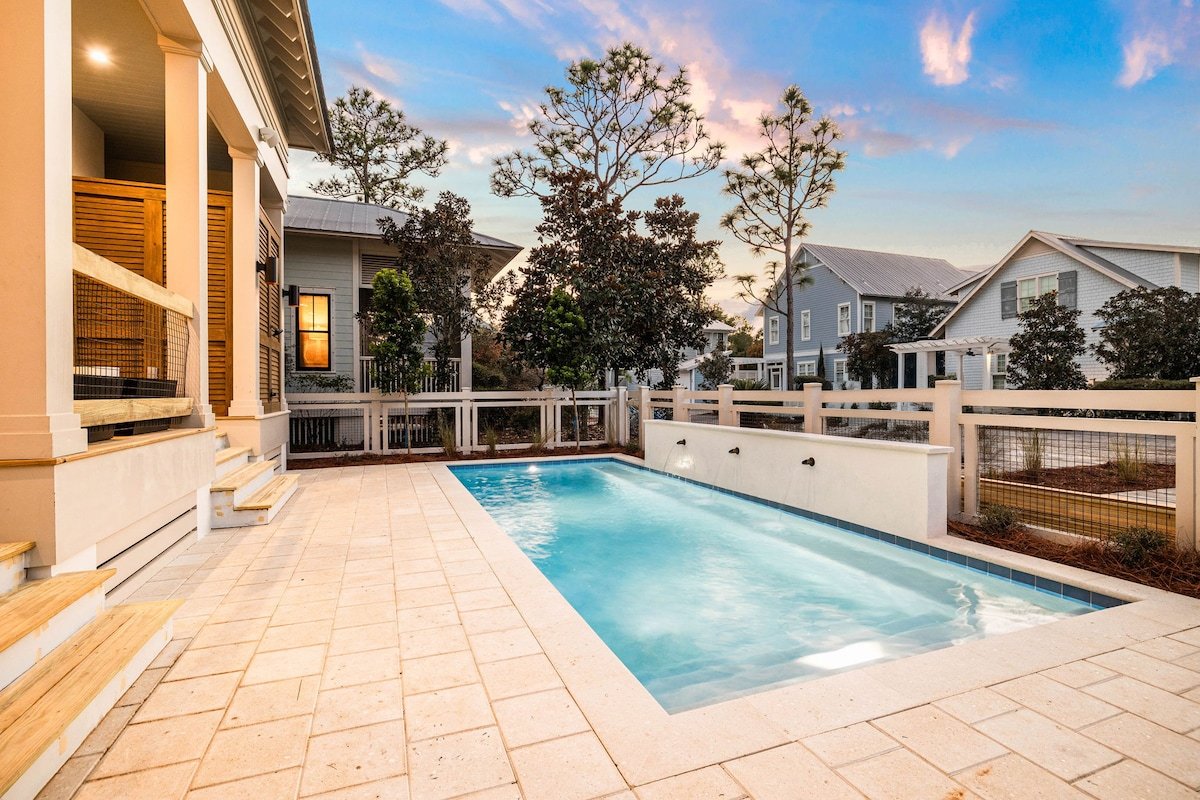 WaterColor w Private Pool, LSV & 4 Bikes! NEW!