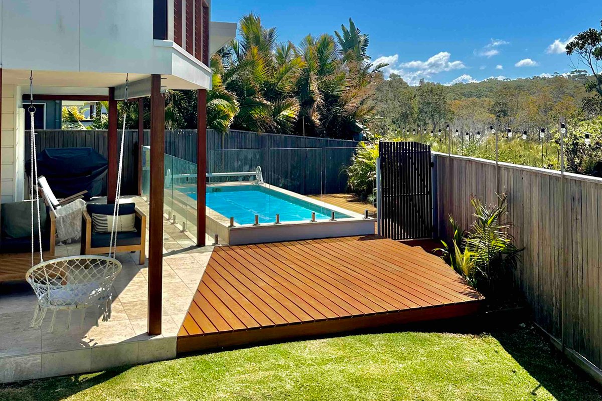 Heated pool, luxury family beach house
