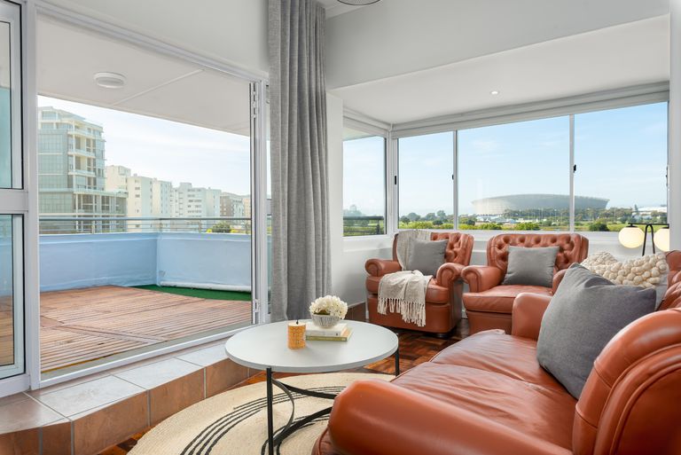 Mouille Beach Front featured image