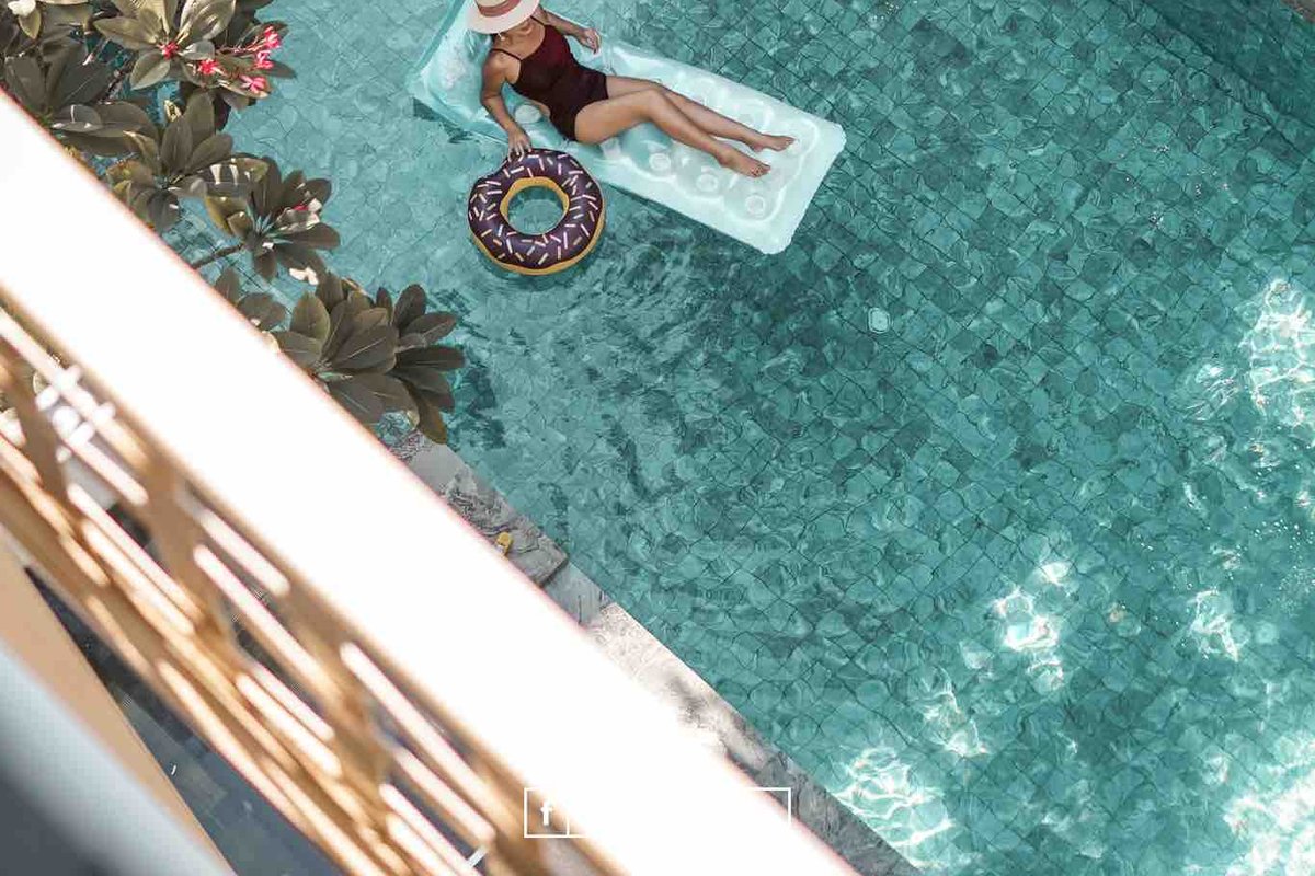 Splendid 4 BR-Large Living Room