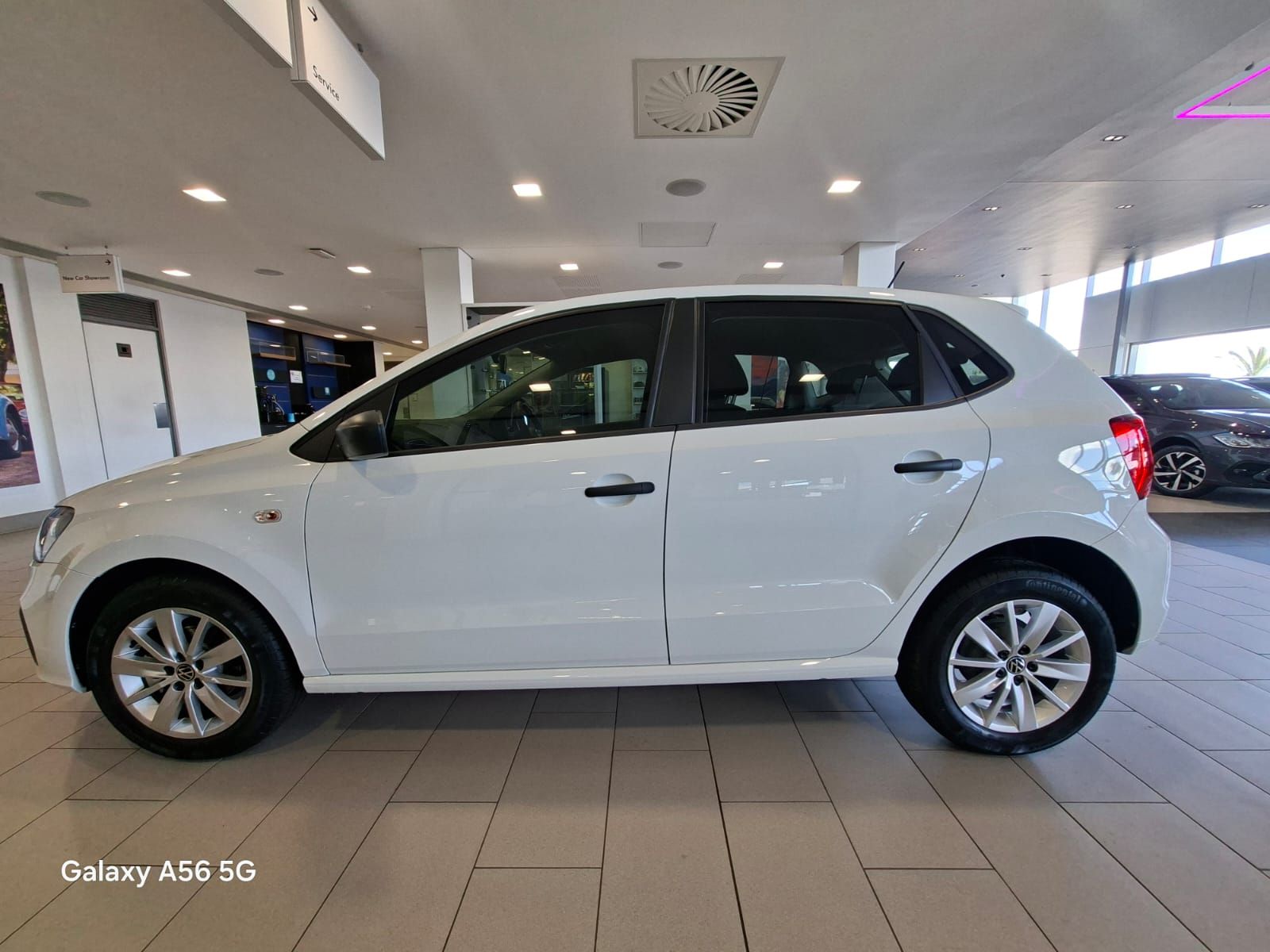 Used car gallery