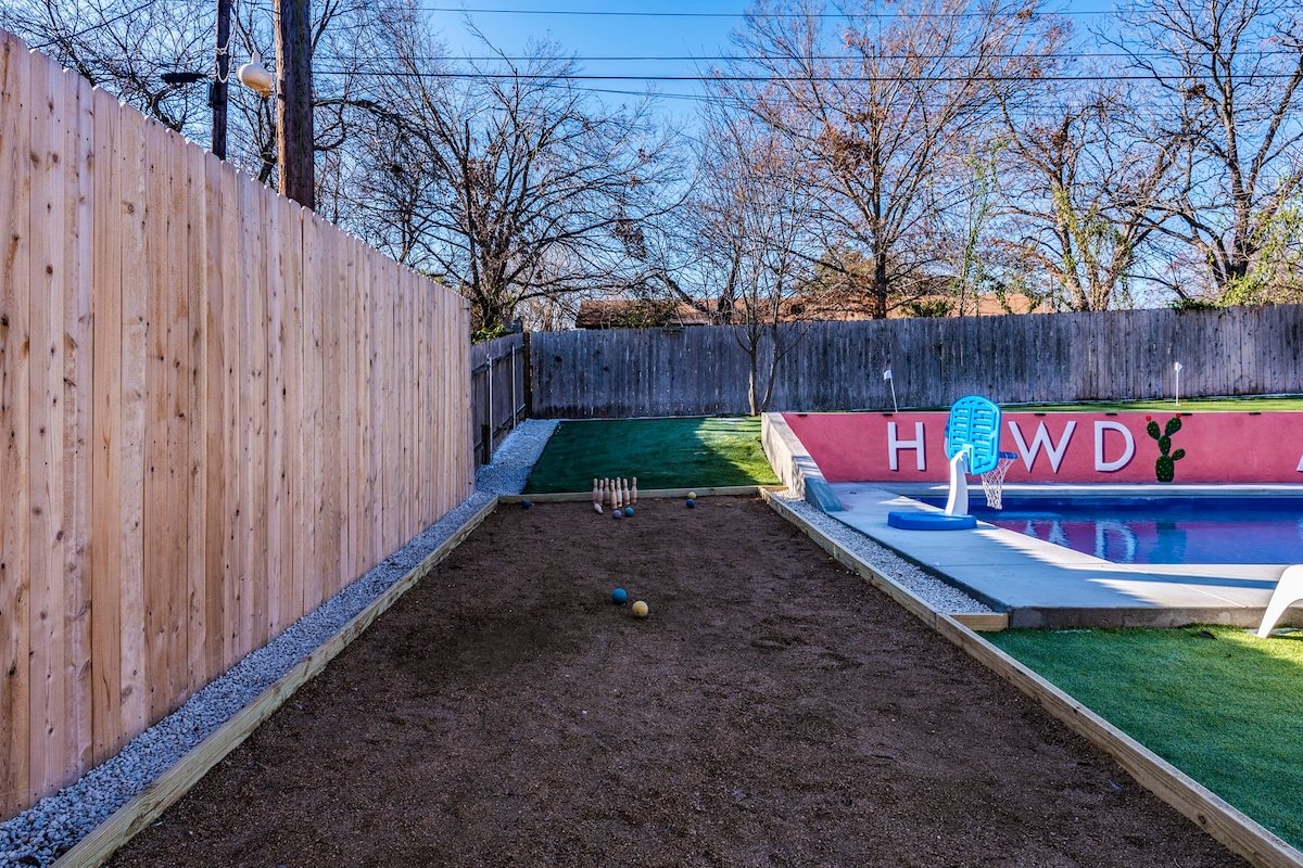 Heated Pool/Spa/MiniGolf home near Downtown/Domain gallery image 4